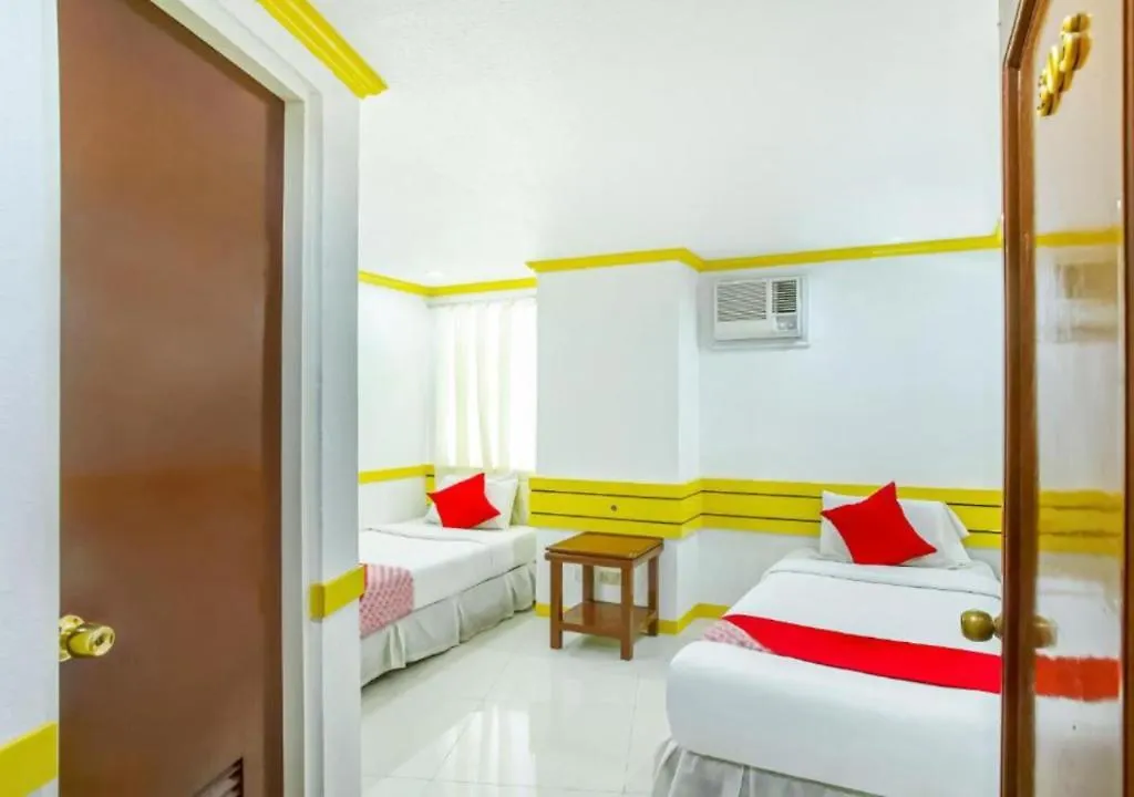 D' Abirus Inn Davao 5*,